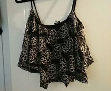 New Look Cropped Black Floral top