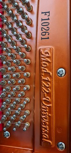 Feurich 122 Piano