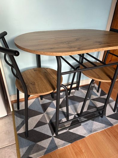 Small kitchen table and chairs