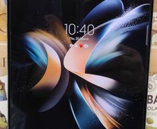 Samsung Z Fold4 256GB/ 12GB RAM Z Fold 4 Dual Sim Unlocked.