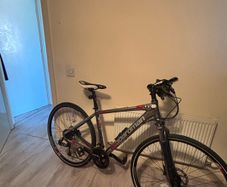Men's boardman road bike
