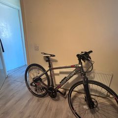 Men's boardman road bike