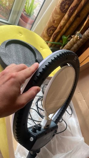 Nanguang Venus V24C 14" Bi-Color AC Ring Light