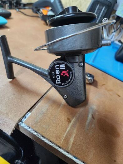 vintage fishing reel