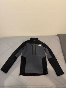 The north face mens jumper xs