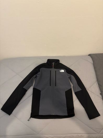 The north face mens jumper xs