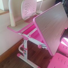 Adjustable children desk and chairs