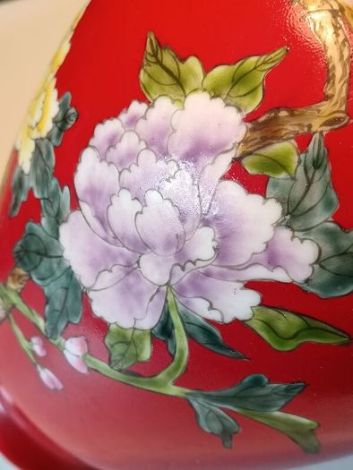 8" Pair of Shende Tang Hand painted Chinese Vintage Vases