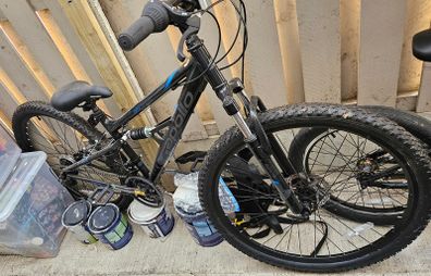 Apollo Full Suspension Mountain Bike