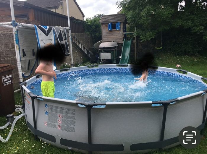 bestway swimming pool