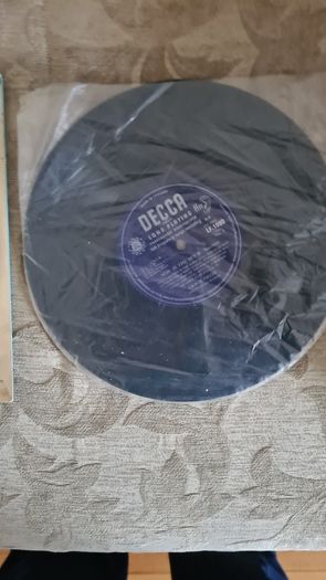 Gracie Fields. Now Is The Hour. Long Playing Record 1954. Coplete With Sleeve And Jacket.