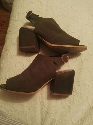 Green Boot Sandals