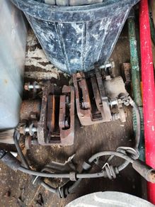 BMW brake calipers