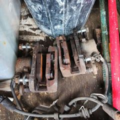 BMW brake calipers