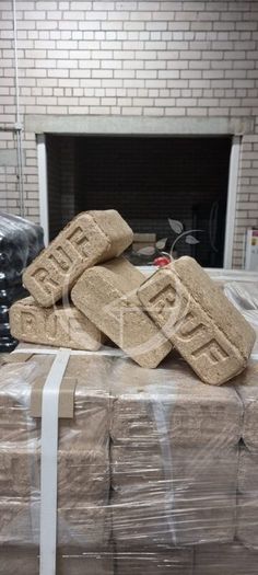 Ecohome.ie RUF Oak Wood Briquettes 960kg Delivered