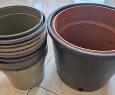 Plastic Flower Plant Pots