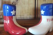 Retro vintage kitch salt and pepper