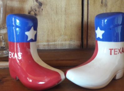 Retro vintage kitch salt and pepper