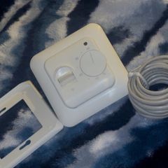Underfloor Heating Thermostat