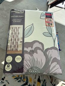 Lined eyelet curtains