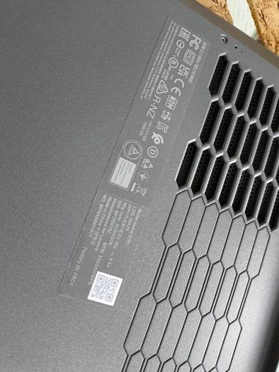 Gaming Laptop Lenovo Loq i5 12450hx 8/12 RTX4050 6gb 105w 16gb Ddr5 512GB Nvme 15.6" 144hz 1080p 300nits 100% sRGB Win11 Warranty Receipt