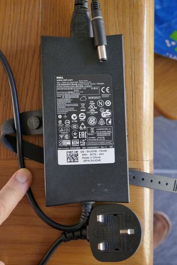 Dell laptop power supply