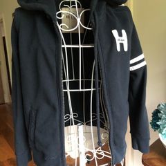 Hollister hoodie