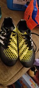 metal stud adidas football boots