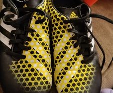 metal stud adidas football boots