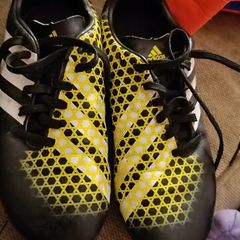 metal stud adidas football boots