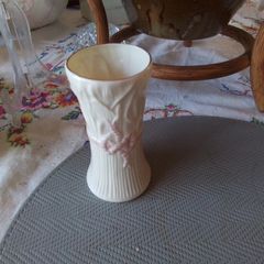 Belleek Typha 10cm Vase