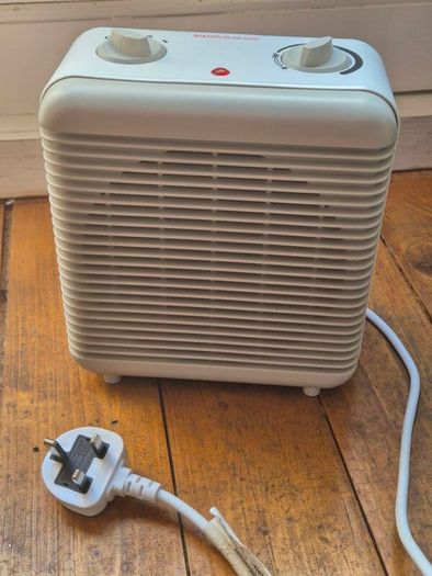 Challenge Upright Fan Heater 2kW with Thermostat Control (Model FH-28T)