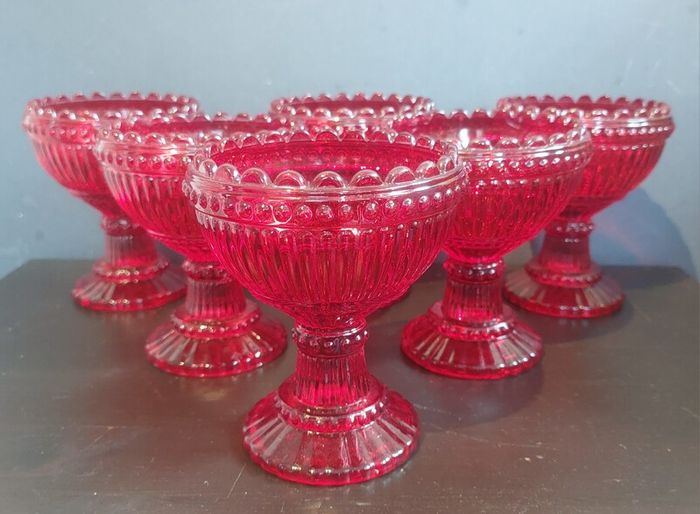 Fabulous Vintage Retro Set of Six Matching Red Sundae Glasses with a Relief Pattern Very Similar to the Very Popular Iittala Marimekko Maribowl Glasses in Cranberry - Perfect for Halloween