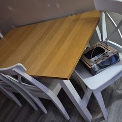 dinning table and chairs plus bench