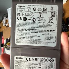 Genuine Dyson V8 Battery, Brand New and Unused