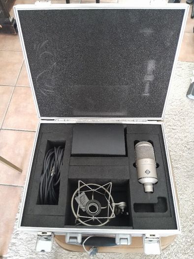 Neumann M147 tube microphone