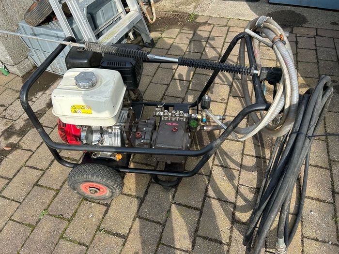 Honda Powerwasher - 3600psi for sale