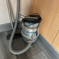 nilfisk hoover