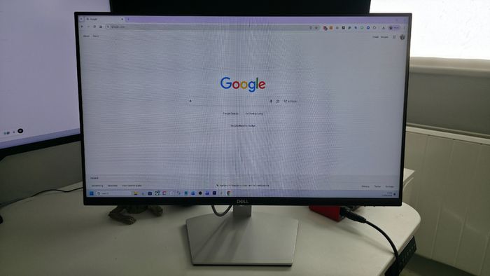 Dell 27 Inch Monitor (S2721H)