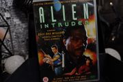 Alien Intruder ! A Lethal Creature Beyond Their Worst Nightmares ! DVD ! 1993 ! Horror ! Science Fiction !