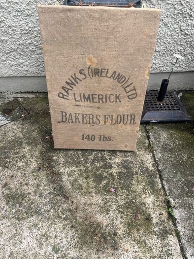 Old Ranks Flour duet bag . Framed