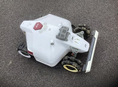 Luba 2 Robot lawnmower