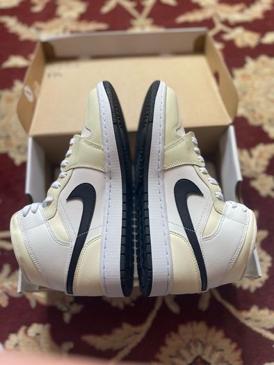 Nike Air Jordan 1 Mid Coconut Milk