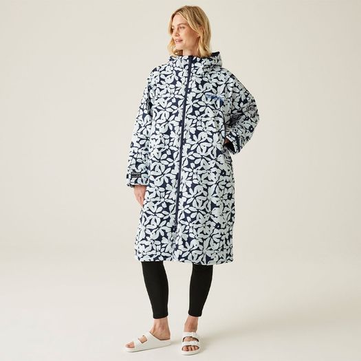 Regatta oversized fleece lined changing dry robe jacket coat size S/M