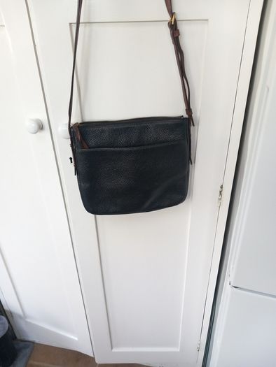 Fossil Black Tan Trimmed Cross Body Bag