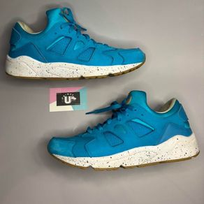 Premium Nike Air Huarache Custom Style