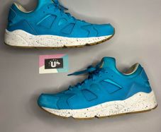 Rare Nike Air Hybrid Huarache x International