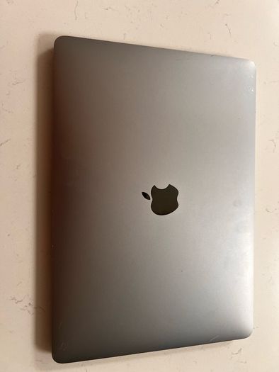 M2 MacBook Pro 13 Inch