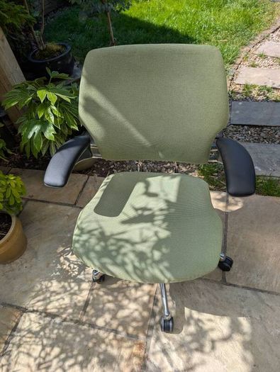 ergonomic office chair