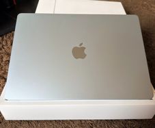 MacBook Air M4 512Gb sky blue